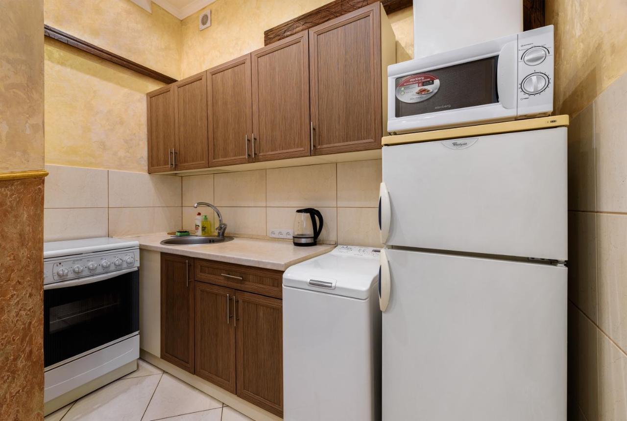 Apartamenty Polytehnichna Str. Liov Exterior foto