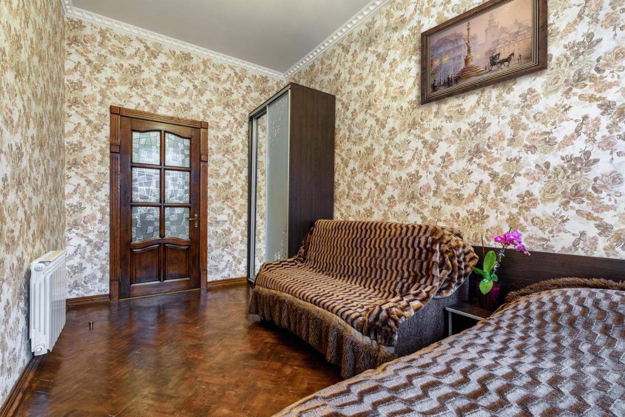 Apartamenty Polytehnichna Str. Liov Exterior foto